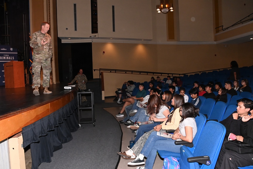 U.S. Army Yuma Test Center commander mentors local Army JROTC cadets